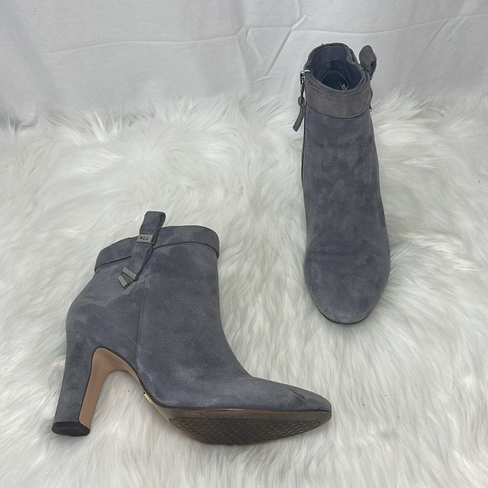 LRL Lauren Ralph Lauren Brin Grey Suede Heeled Booties Sz 7‎